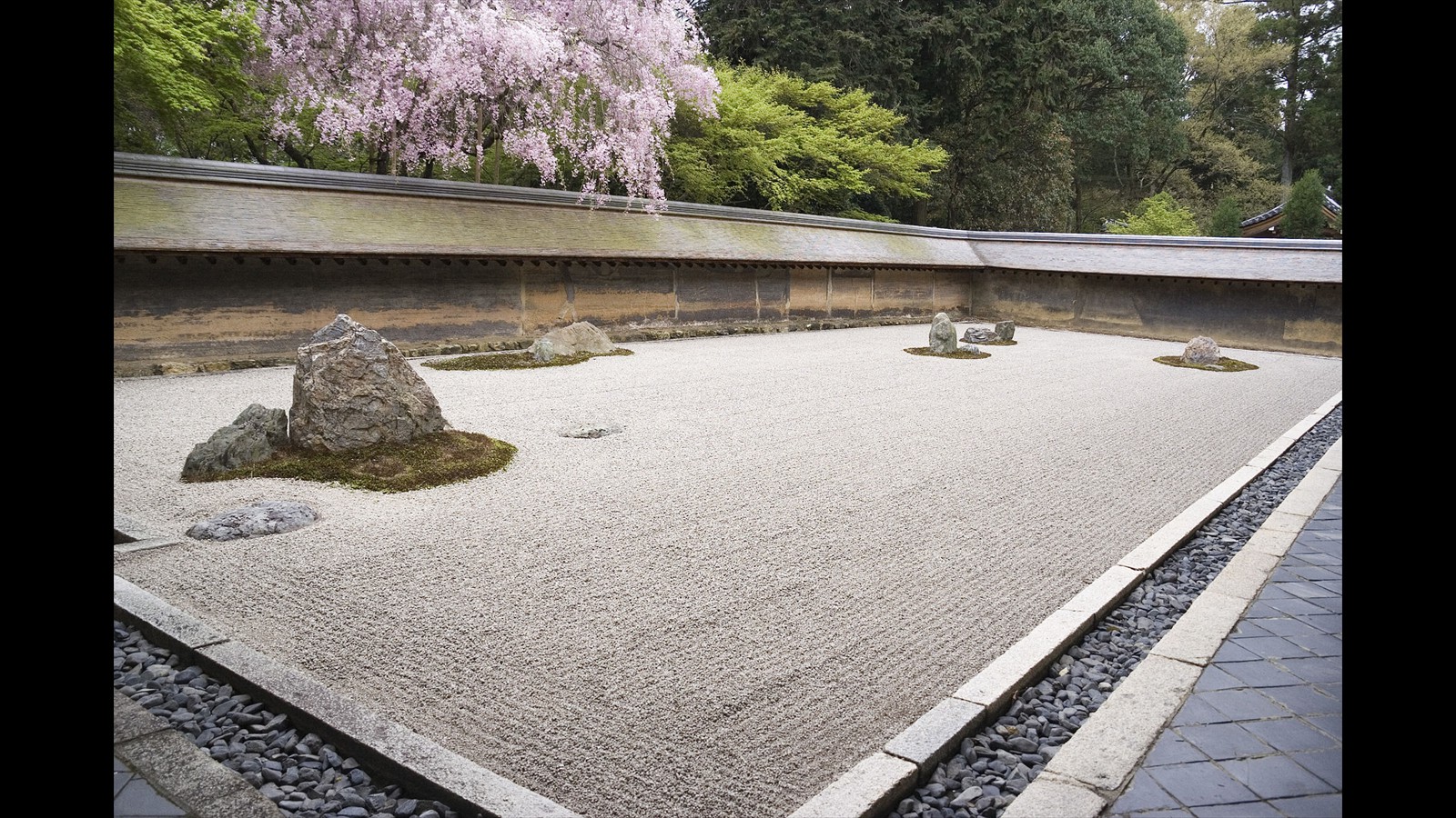 02_Ryoan-Ji_tuin