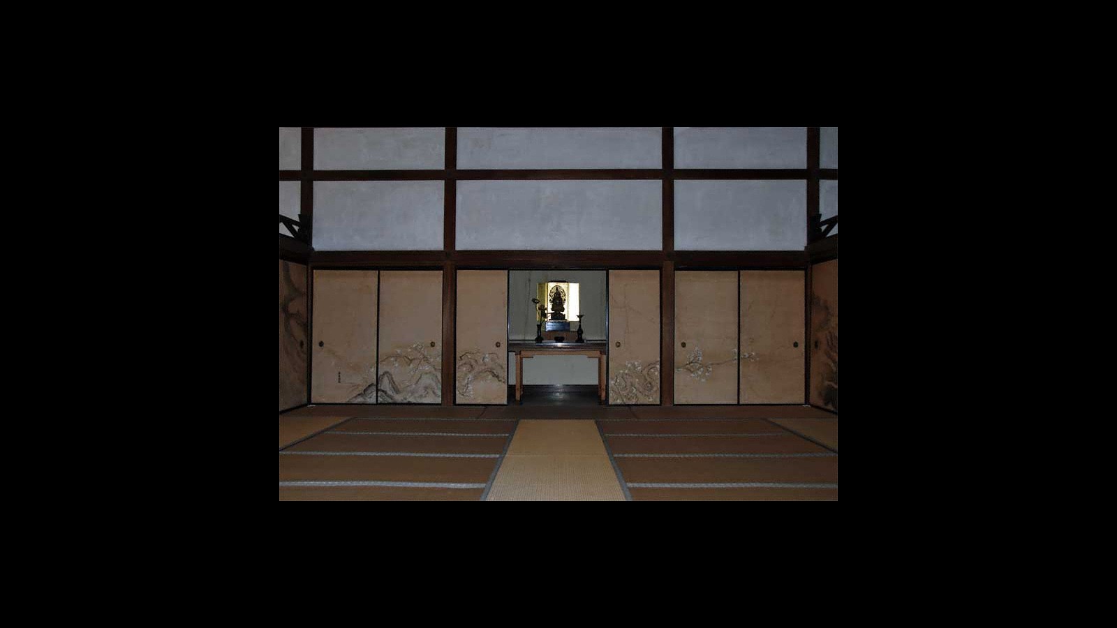 40_ryoan_honzon_halle