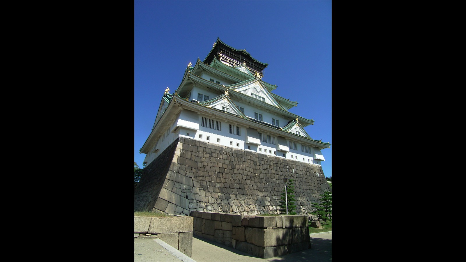 OsakaCastle_2007-3